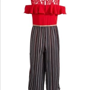 NWT Ruffled cold shoulder jumpsuit